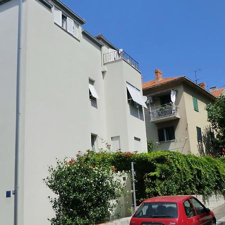 Apartments Ruzic สปลิท ภายนอก รูปภาพ