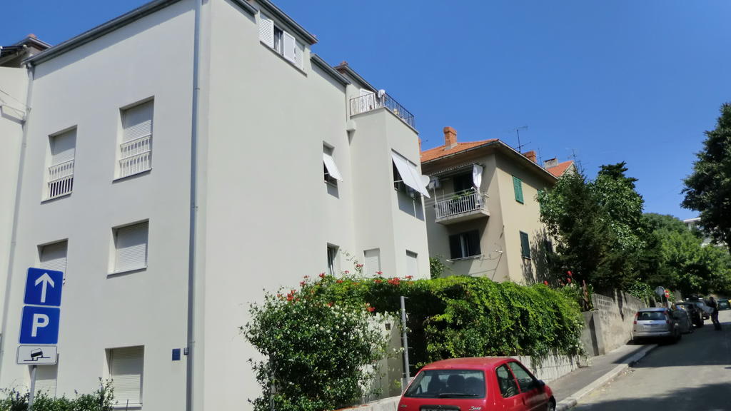 Apartments Ruzic สปลิท ภายนอก รูปภาพ