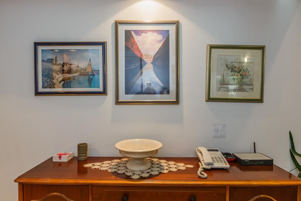 Apartments Ruzic สปลิท ภายนอก รูปภาพ