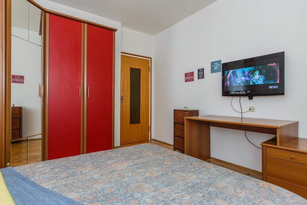 Apartments Ruzic สปลิท ภายนอก รูปภาพ